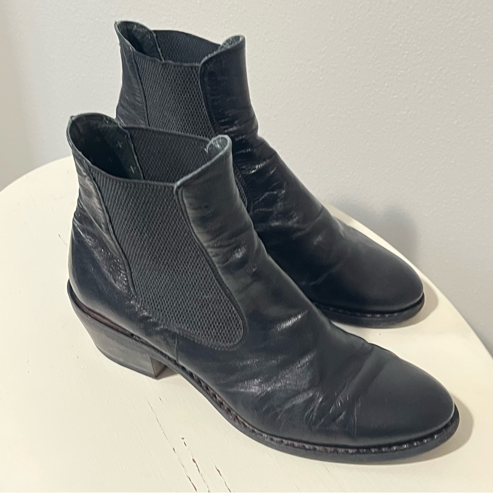 Fiorentini + Baker Chelsea Boot Size 40  9.5/10 Black Leather